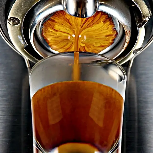 قهوه سوپر کرما روبوستا کافی لیو